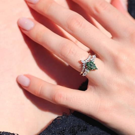 Mystic Moss Agate Ring Set – A Symbol of Nature’s Elegance